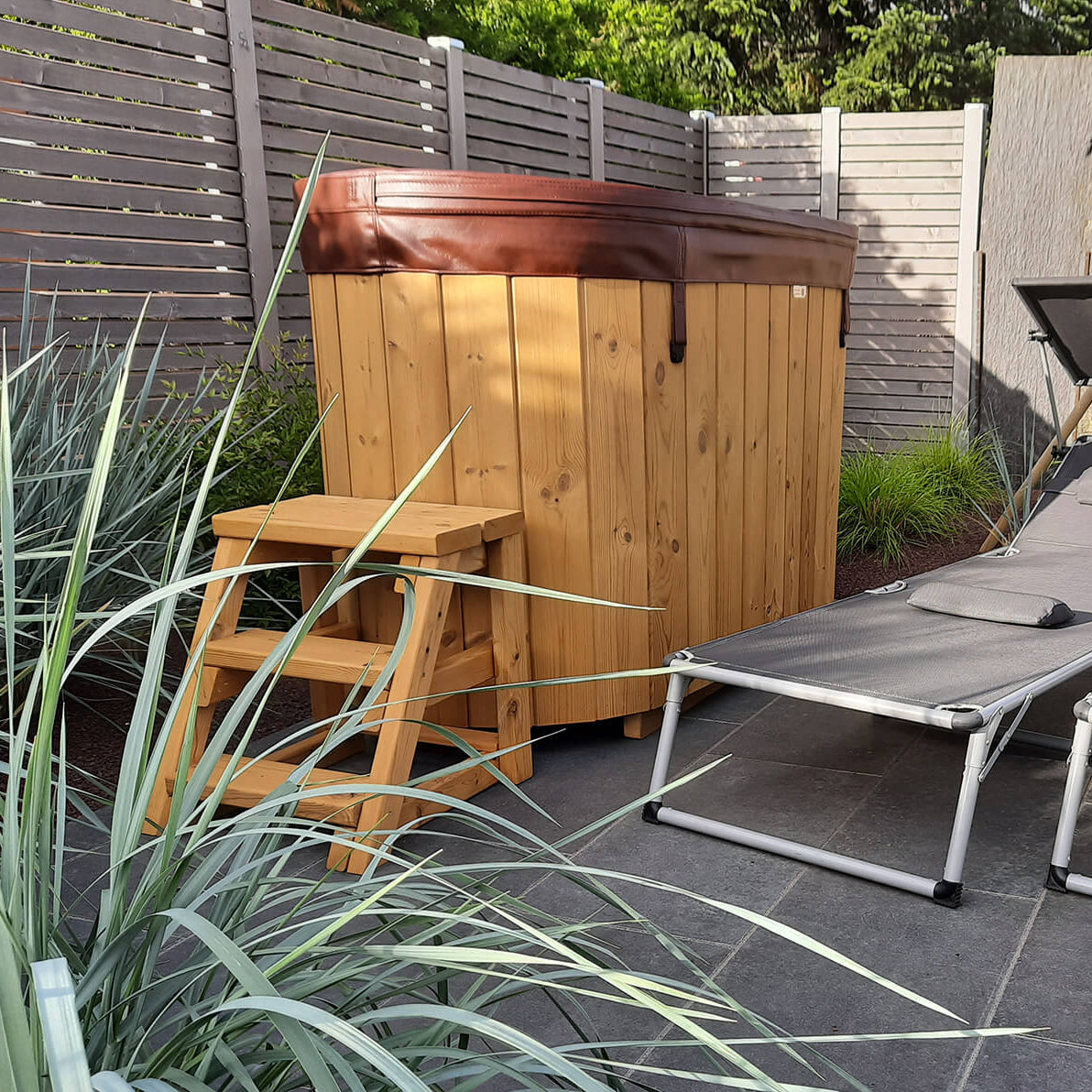 Fiberglass Cold Plunge Tub — 2 Person